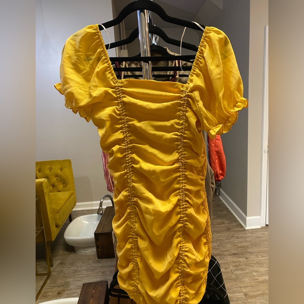 Fitted scrunched dress